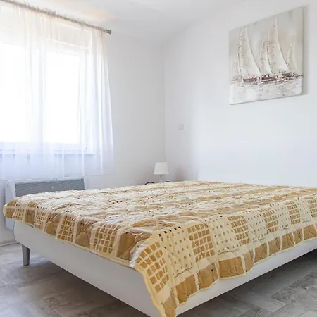 Apartment Obi, Valbandon
